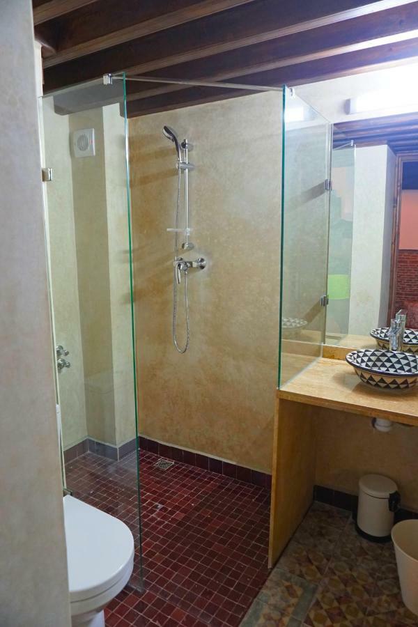 Tétouan Dar Fama Bed & Breakfast エクステリア 写真